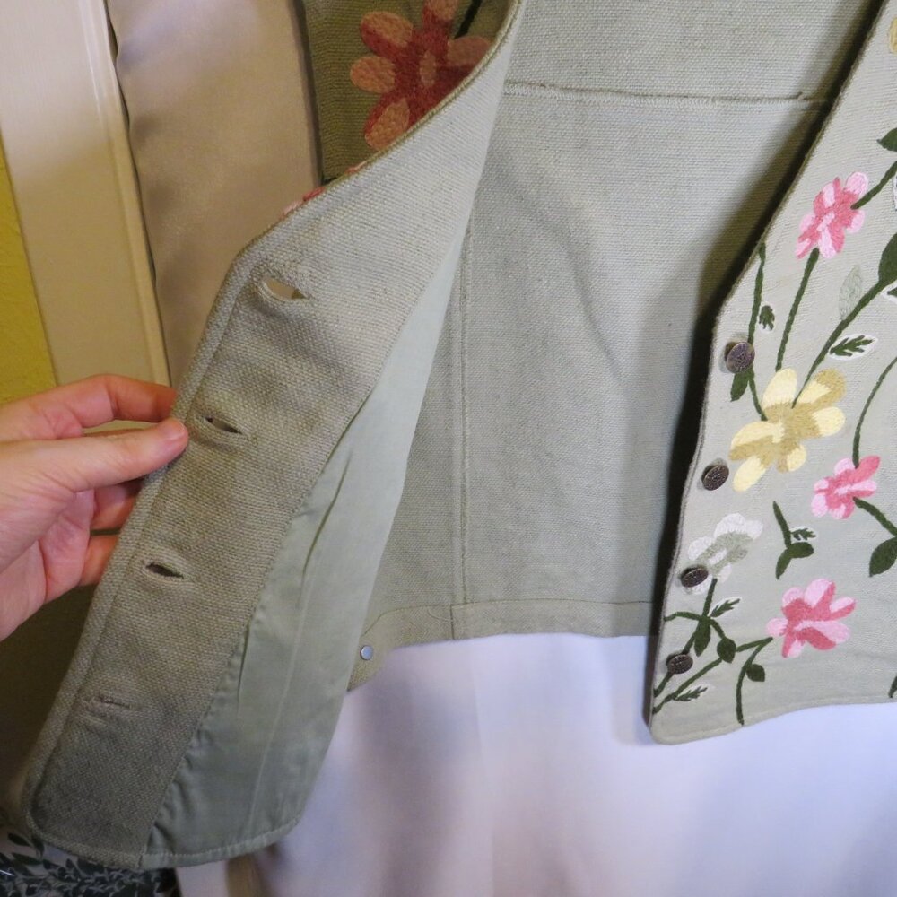 Vintage Susan Bristol Casuals Floral Embroidered Vest 100% cotton - Picture 5 of 9